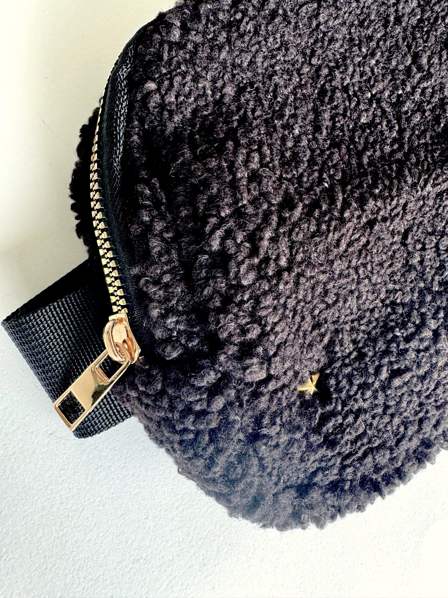 Pochete Ovelha Black