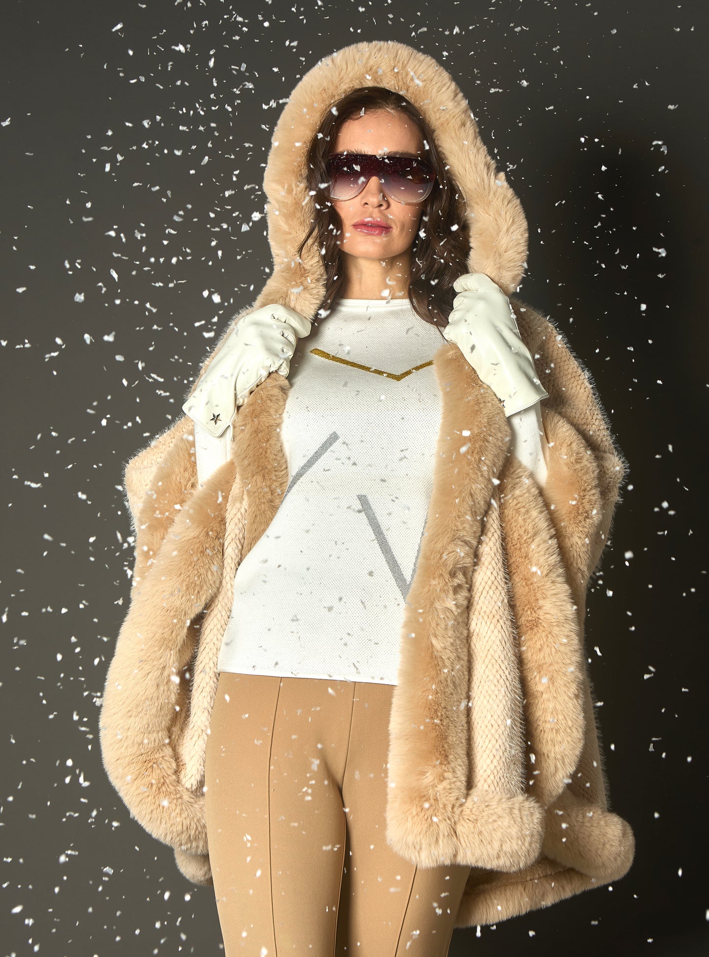 Poncho St Moritz Camel